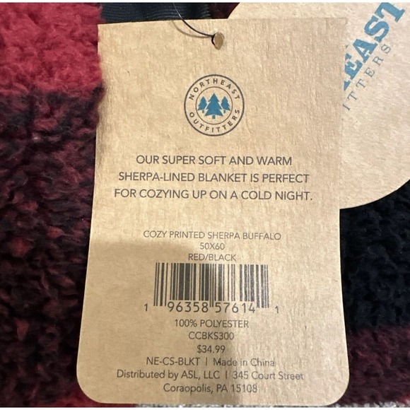 Northeast Outfitters Cozy Cabin Red Buffalo Check Sherpa Blanket 50" x 60" NEW - Picture 6 of 6